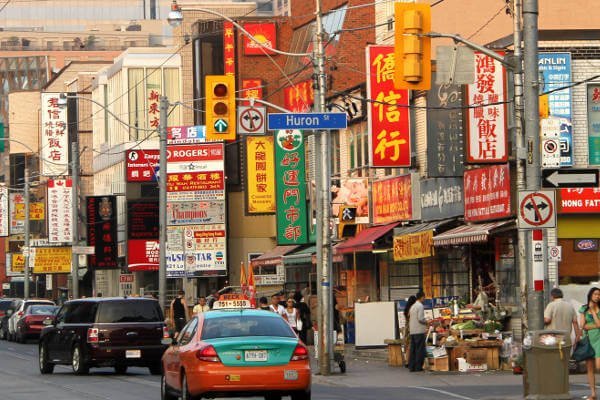 things-to-do-in-toronto-china-town